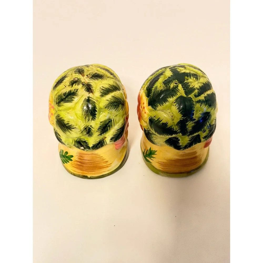 Alco Industries Salt Pepper Shakers Sz OS Tropical Palm Tree Hibiscus Tiki Decor